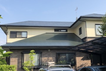 福岡県那珂川市片縄東のM様邸で外壁塗装・屋根塗装・シーリング工事を行いました。