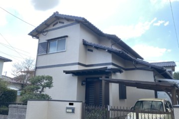 福岡県筑紫野市で外壁塗装工事・屋根塗装工事・塀塗装工事を行いました。