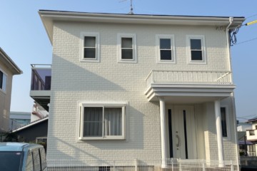 福岡県福岡市博多区で外壁塗装工事・屋根塗装工事・シーリング工事を行いました。