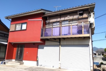 福岡県田川市で外壁塗装工事・内装工事を行っています。