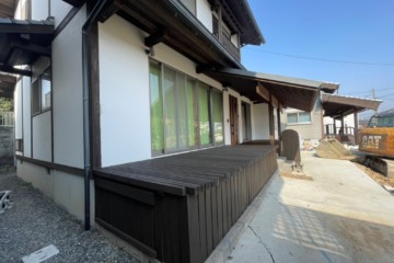 福岡県福岡市南区粕原で木部塗装工事を行っています。