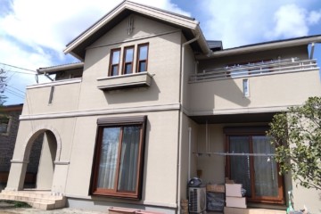 福岡県春日市ちくし台で外壁塗装工事・屋根塗装工事を行っています。