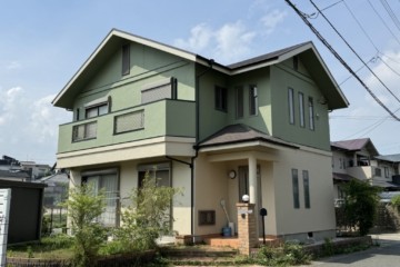 福岡県那珂川市片縄北で外壁塗装工事・屋根塗装工事を行いました。