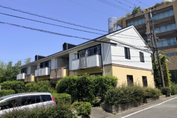 福岡県筑紫野市美しが丘でコーポ3棟の外壁塗装工事を行っています。
