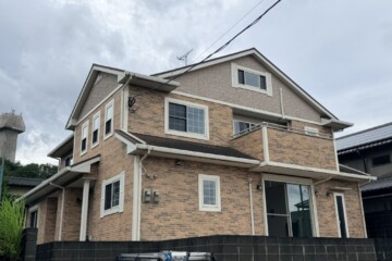 福岡県筑紫野市で外壁塗装工事・屋根塗装工事を行っています。